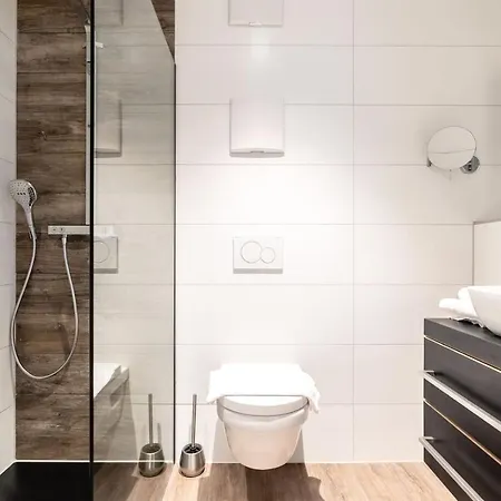 Hotel H23 3*