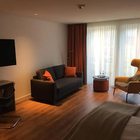 Hotel H23 3*