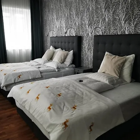 H23 Hotel 3*